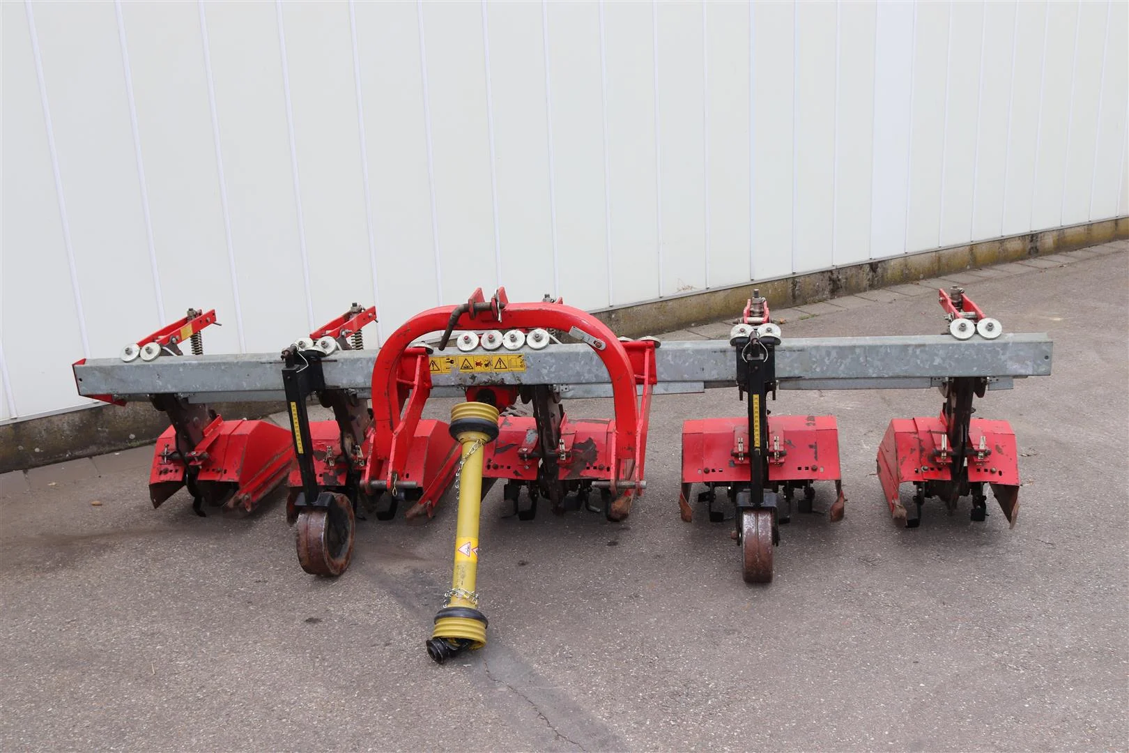 Breviglieri interrow cultivator rotavator • Duijndam Machines