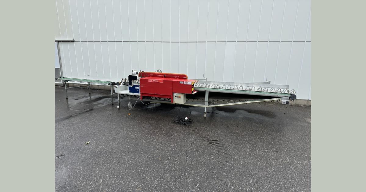 BTM Millennia flower processing machine For cutting large flowers ...