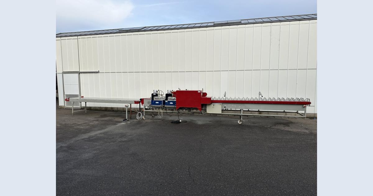 BTM T2000 flower processing machine • Duijndam Machines