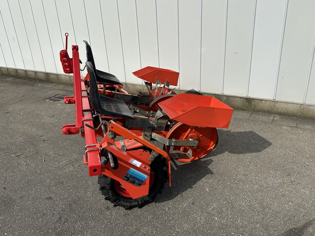 Checchi & Magli Fox Drive