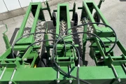 Christiaens 2000-3 tine weeder Hydraulicly driven