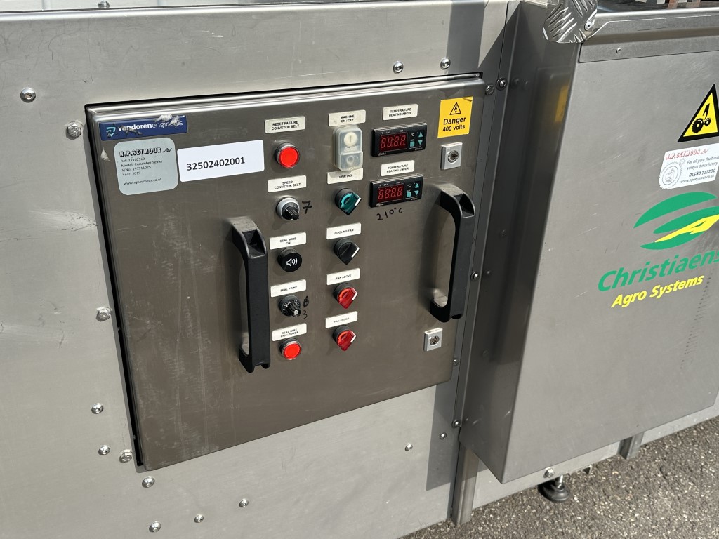Christiaens CS01S met invoersysteem