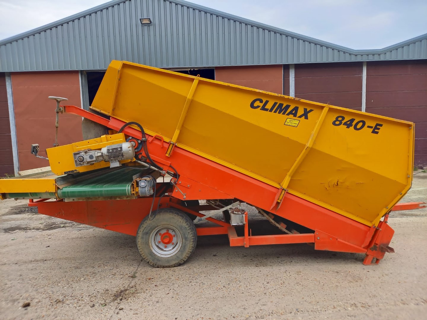 �������� ������ Climax 840 E � ��������� �����������