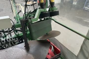 Coenders Clamp belt harvester for roses with Rasspe binder