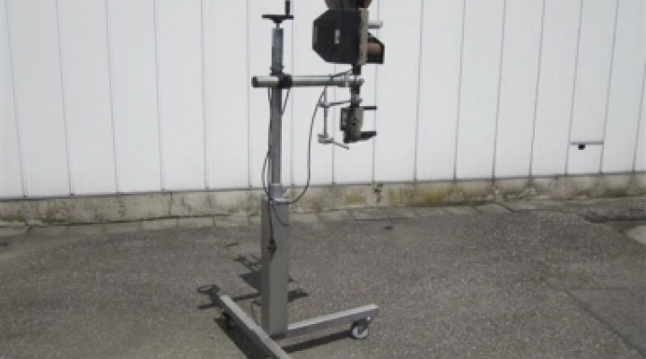 Collamat label applicator image 1