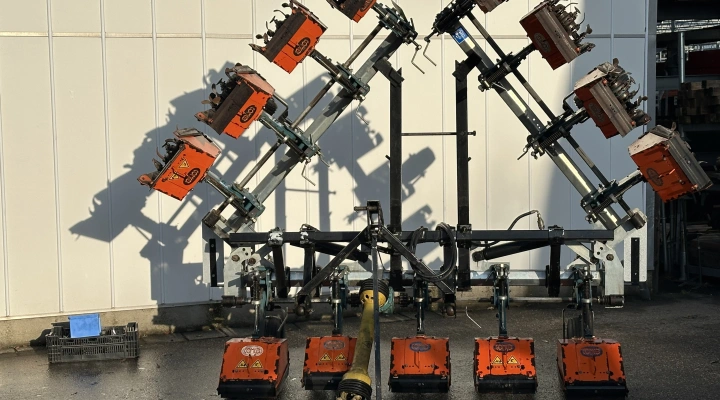 Comeb inter row rotovator 12 Rows hydraulicly foldable