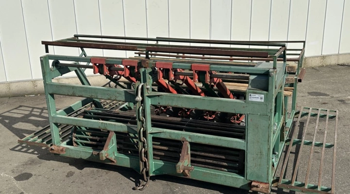Compact Bruno bedplanting machine 4 rows