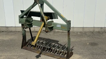 Compact Вибрационная выкопочная скобa 142