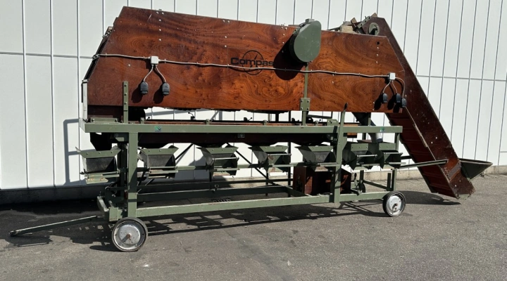 Compas AS60 HL potato sorting machine with 4+1 sortings