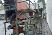 Compas AS80-3 potato sorting machine With swivel conveyor belt