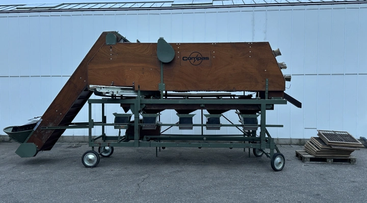 Compas AS80H potato sorting machine 4+1 sortings