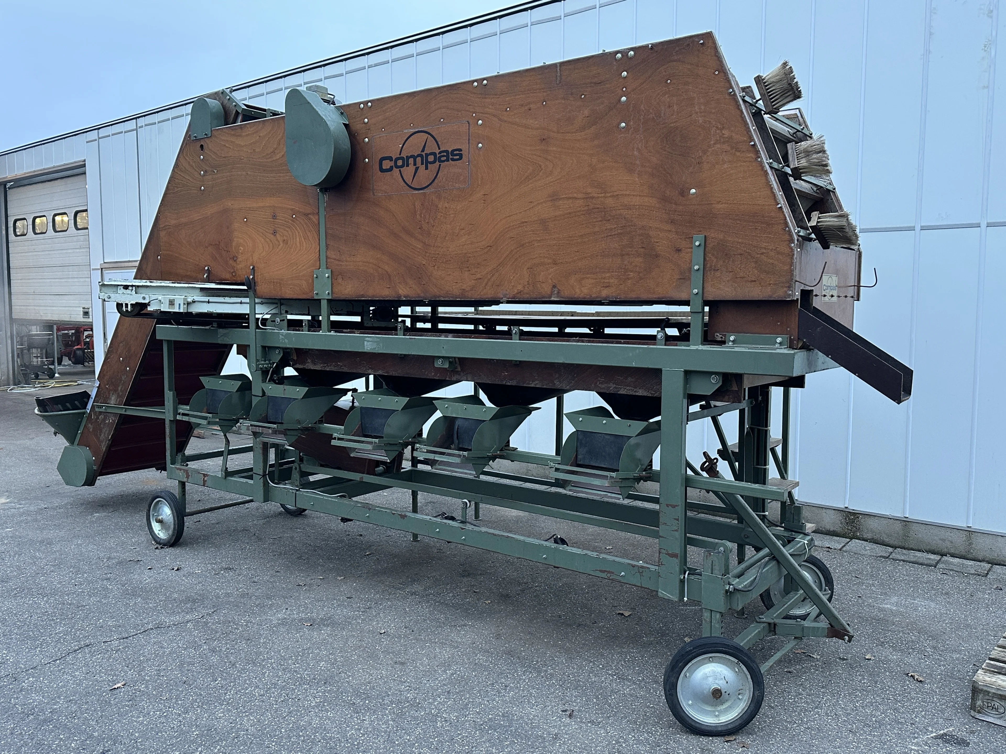 Compas AS80H trieuse de pommes de terre 4+1 tris • Duijndam Machines