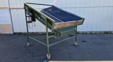 Compas DB 100X300 TR Дозирующий бункер с конвейером 300 х 100 см