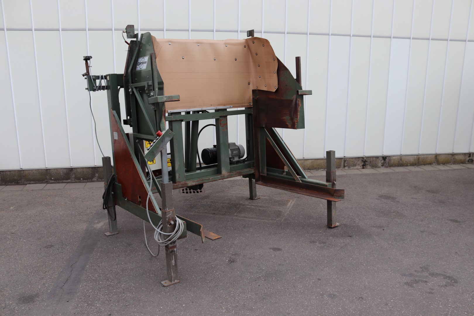 Самосвал Schouten kk150