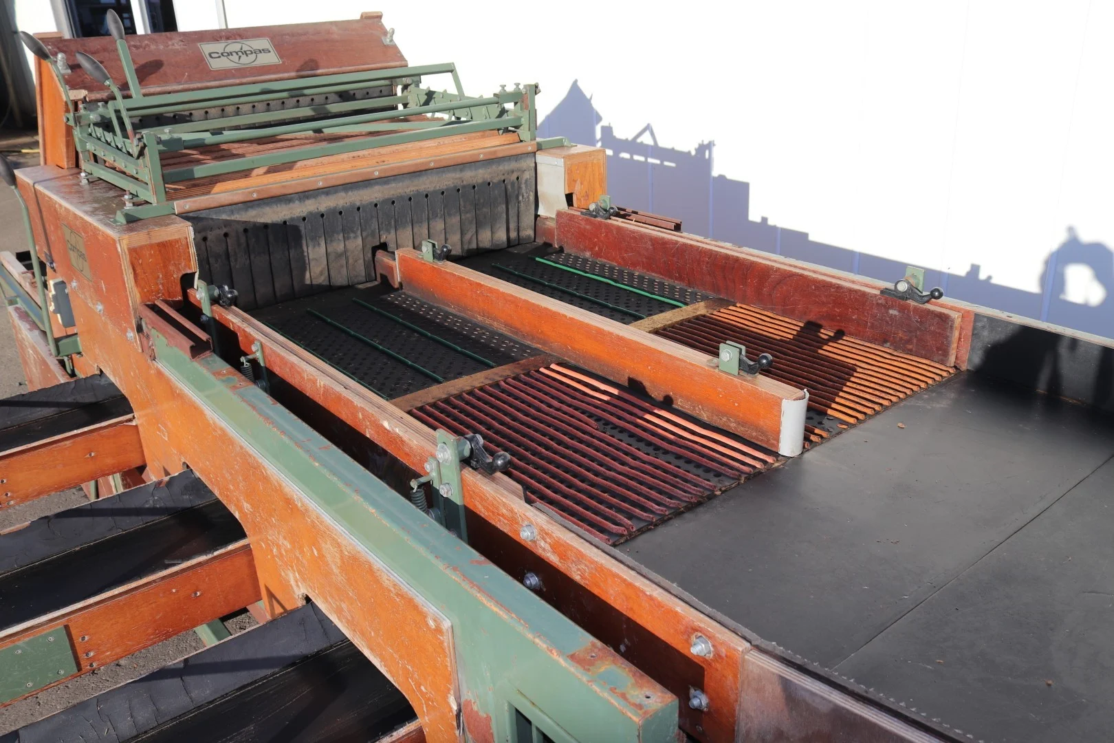 Compas SM100E2VB sorting machine for potatoes bulbs and onions ...