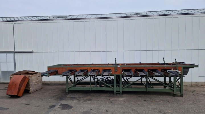 Compas SU100 sorting machine for flower bulbs and Brussels sprouts 100 cm wide with 9 exits