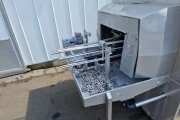 Cretel crate and tray washer with drying tunnel