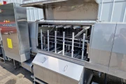 Cretel crate and tray washer with drying tunnel