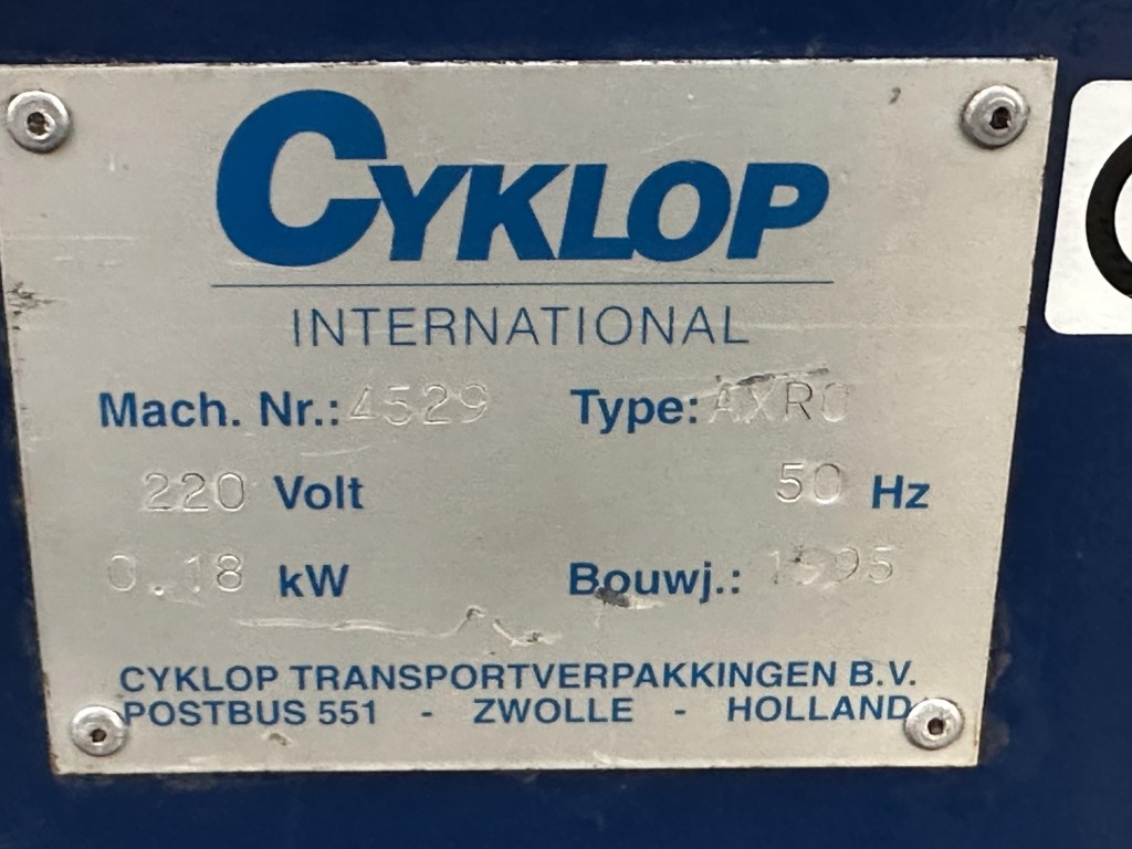 ���������� ������ Cyklop AXRO