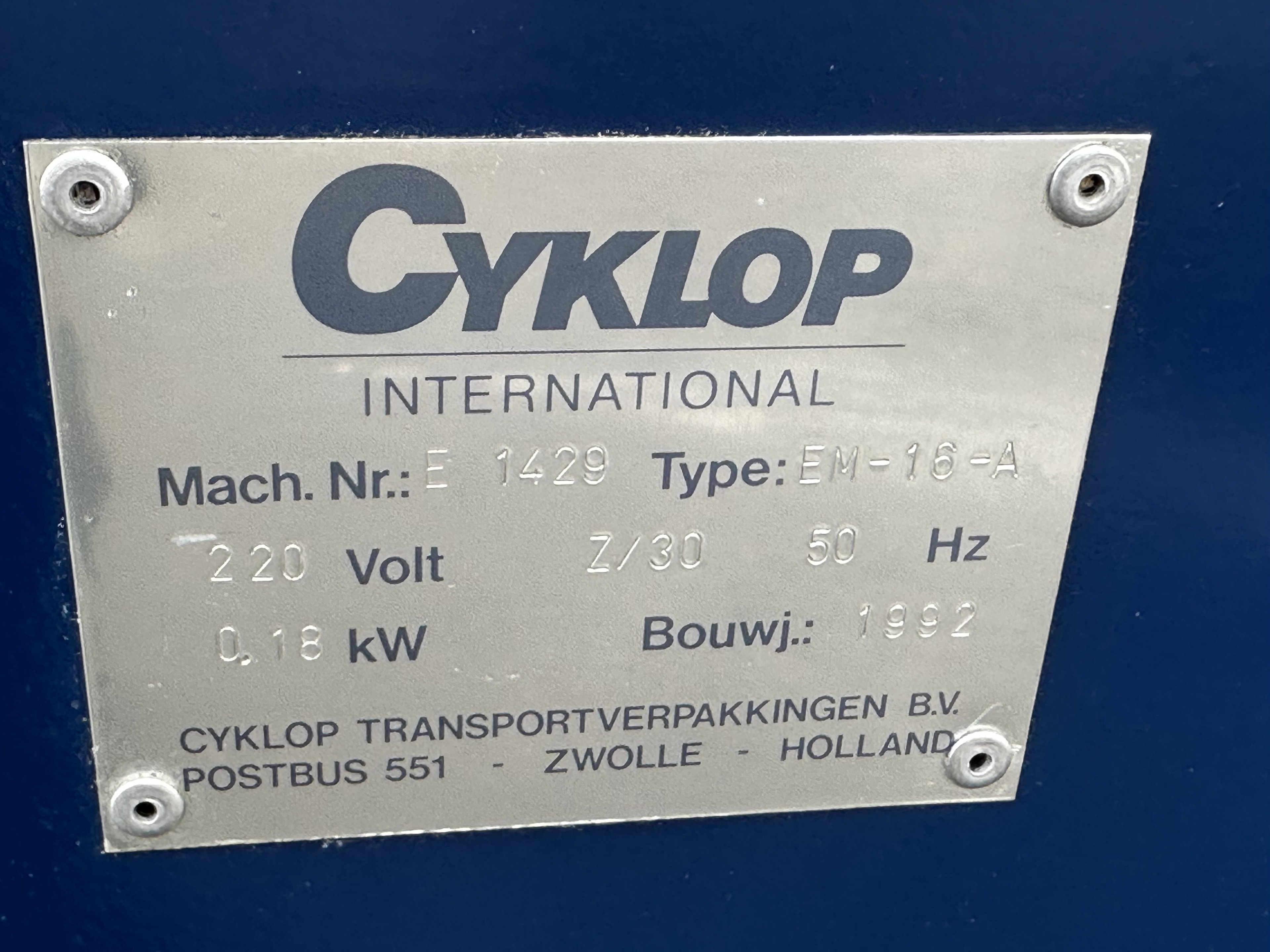 Переплетная машина Cyklop