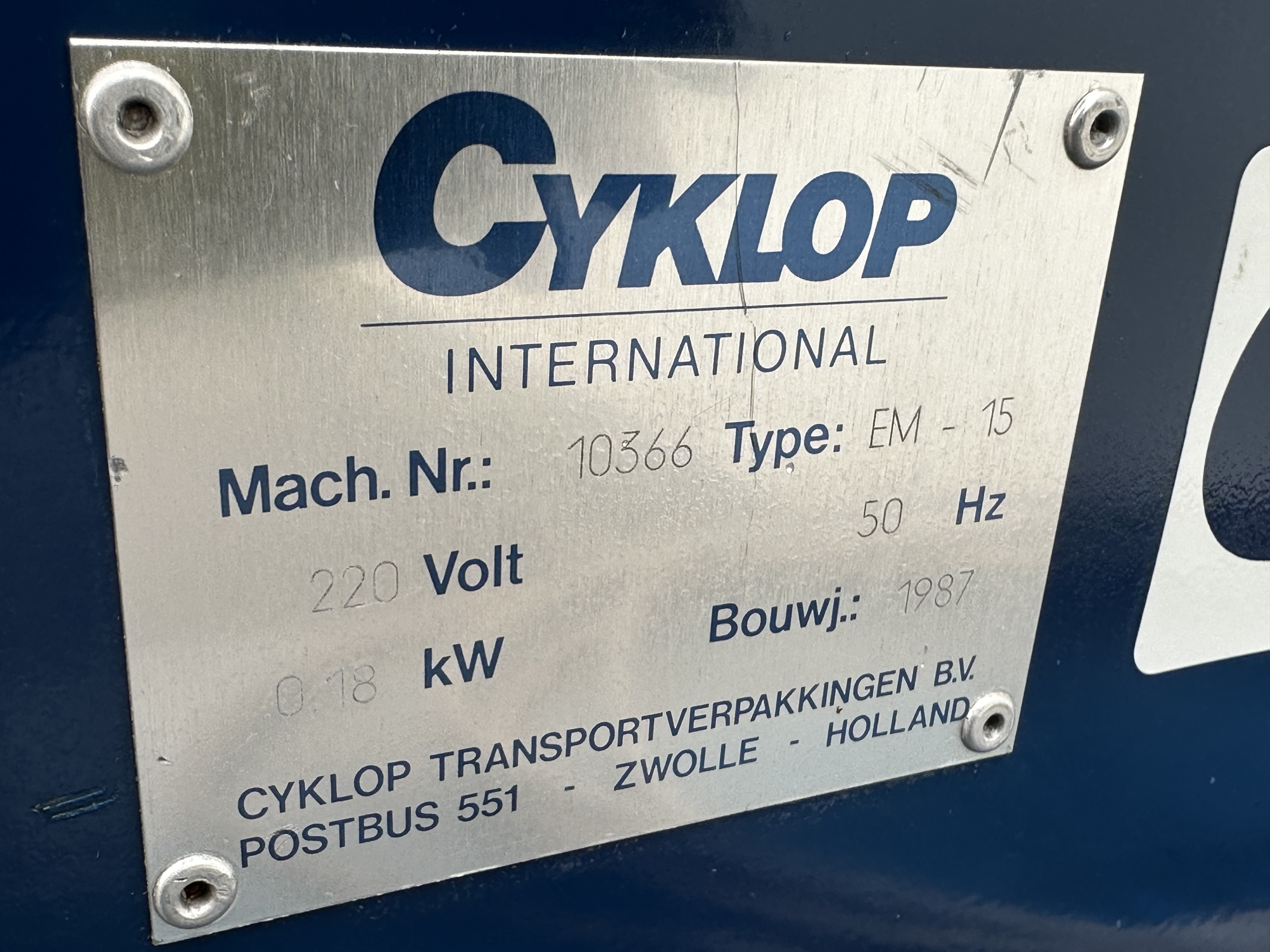 ���������� ������ Cyklop EM-15