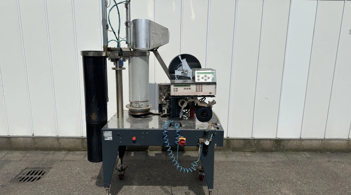 Daumar Xarpa-31 net packaging and clipping machine