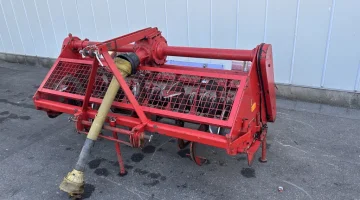 De Clippeleir spitmachine210 cm met harkrol