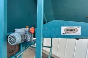 Demco dosing hopper