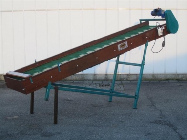 Элеватор Demco с дозирующим конвейером 380 см x 80 см