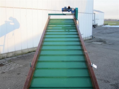 Элеватор Demco с дозирующим конвейером 380 см x 80 см