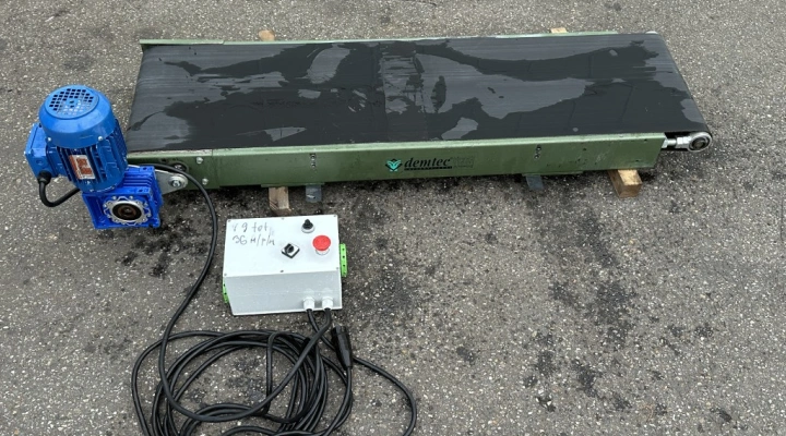 Demtec conveyor with adjustable speed