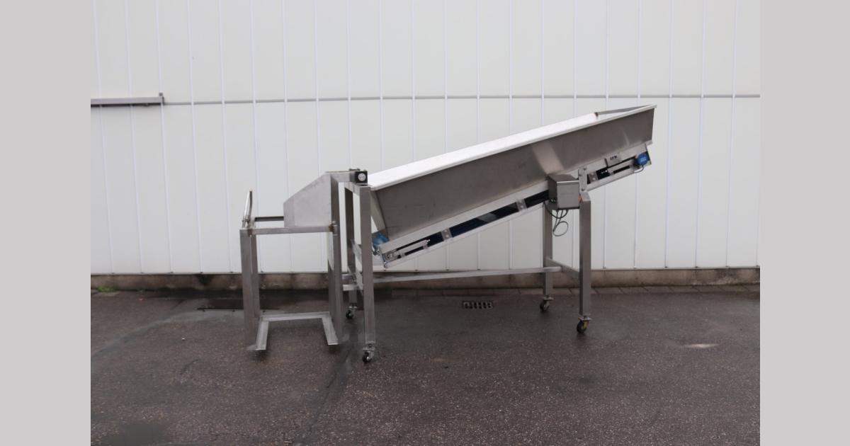 EFM Dosing hopper 250 x 72 cm stainless steel • Duijndam Machines