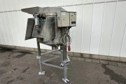 Eillert C70A peeling machine for carrots and potatoes