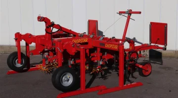 ​Einböck Chopstar ERS schoffelmachine met vingerwieders