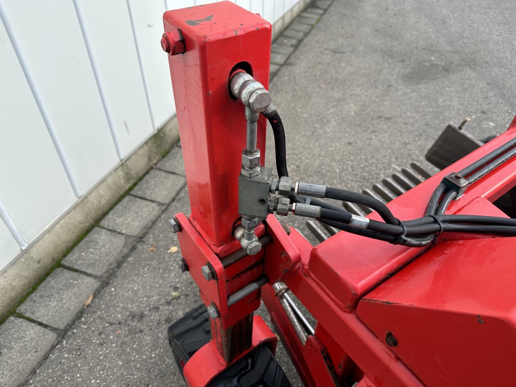 ��������� ������� Elco SL3VBM � 3 �������������� ���������