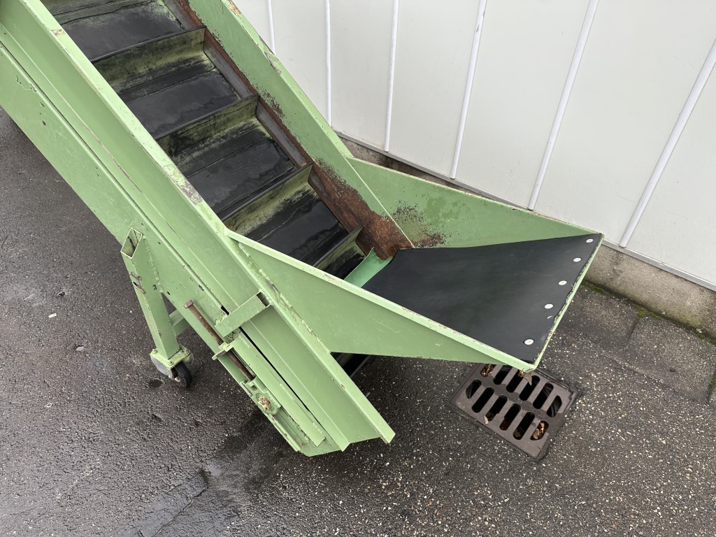 ���� 490 � 45 ��.