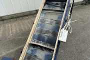 Elevator incline conveyor 310 x 38 cm