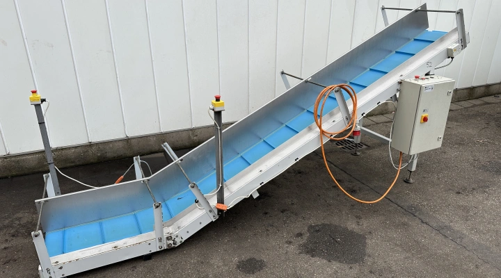 Elevator incline conveyor 80 cm horizontal 300 cm inclined