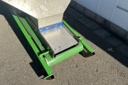 Elevator incline conveyor 500 x 40 cm with a bend at the top