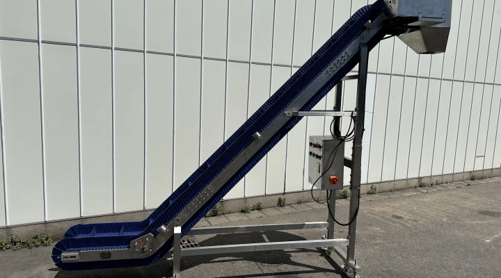 Elevator incline conveyor stainless steel frame with PP Modulair belt