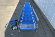 Elevator incline conveyor stainless steel with mesh belt 435 x 40 cm