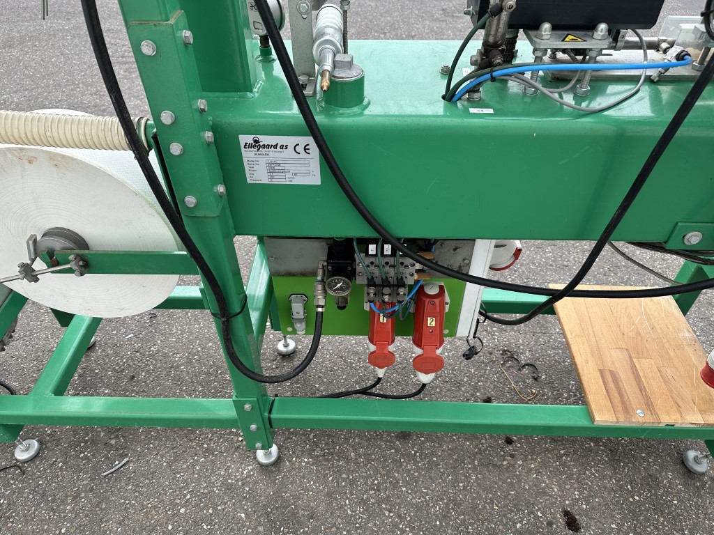 ������ ��� ������������ ���������� ������� Ellegaard TH111 4 ��