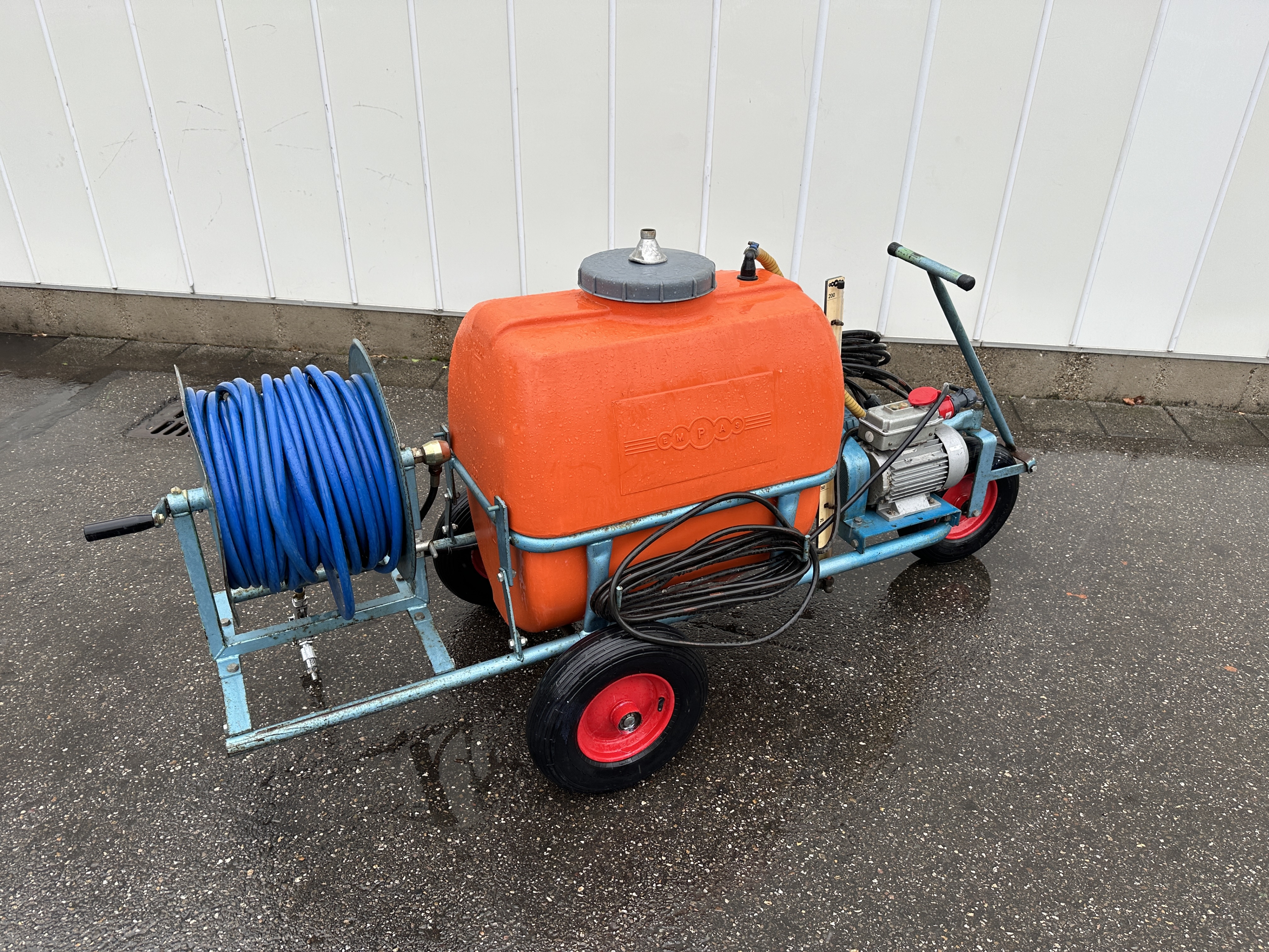 Empas 200 liter ���������������� ������� 380 �����