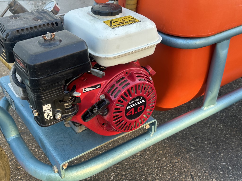 Empas 30-30-200B ���������������� ������� 200 ������ � ���������� ���������� � ��������