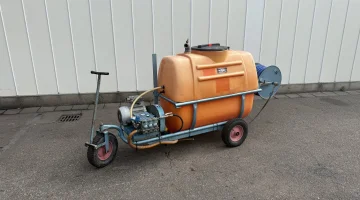 Empas 37-55-600F spuitwagen 600 L