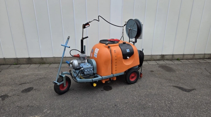 Empas Atlanta 37-55-400E spraying wagon