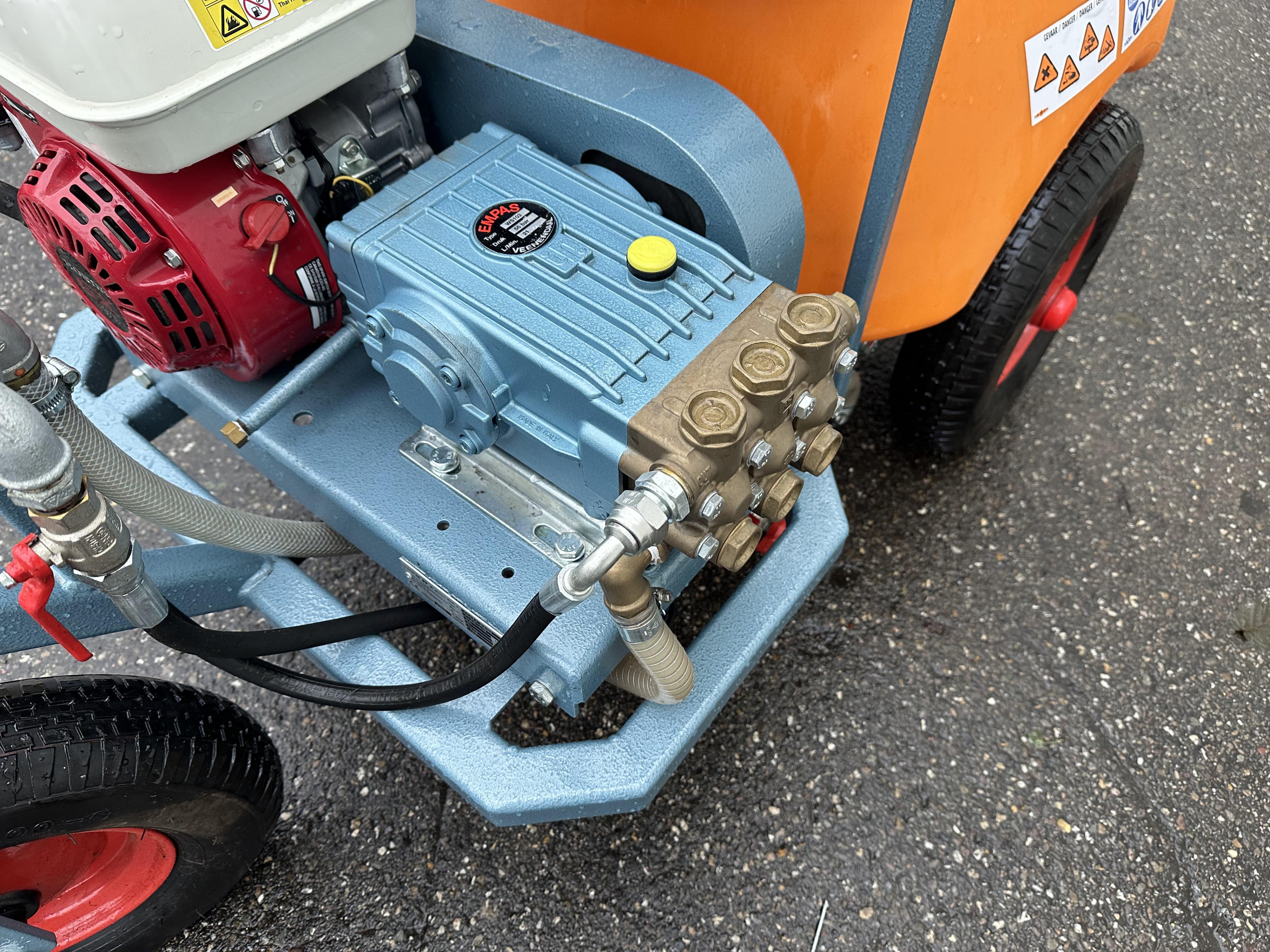 ������������� Empas Montana 120 ������ � ���������� ���������� � ��������� ��������