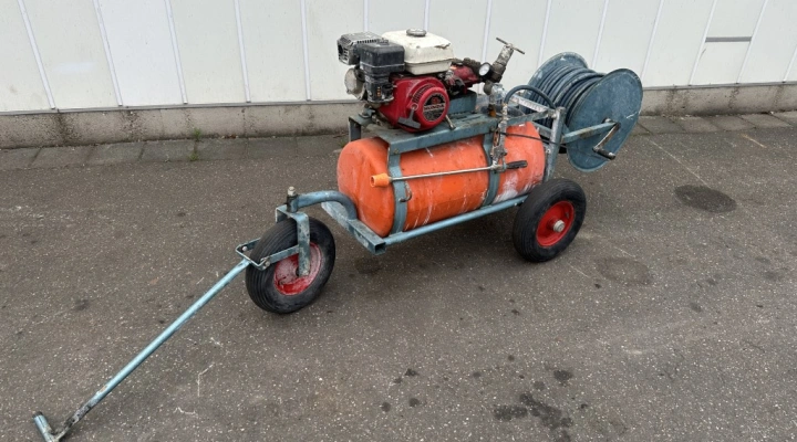 Empas spuitwagen 100 liter met slangenhaspel
