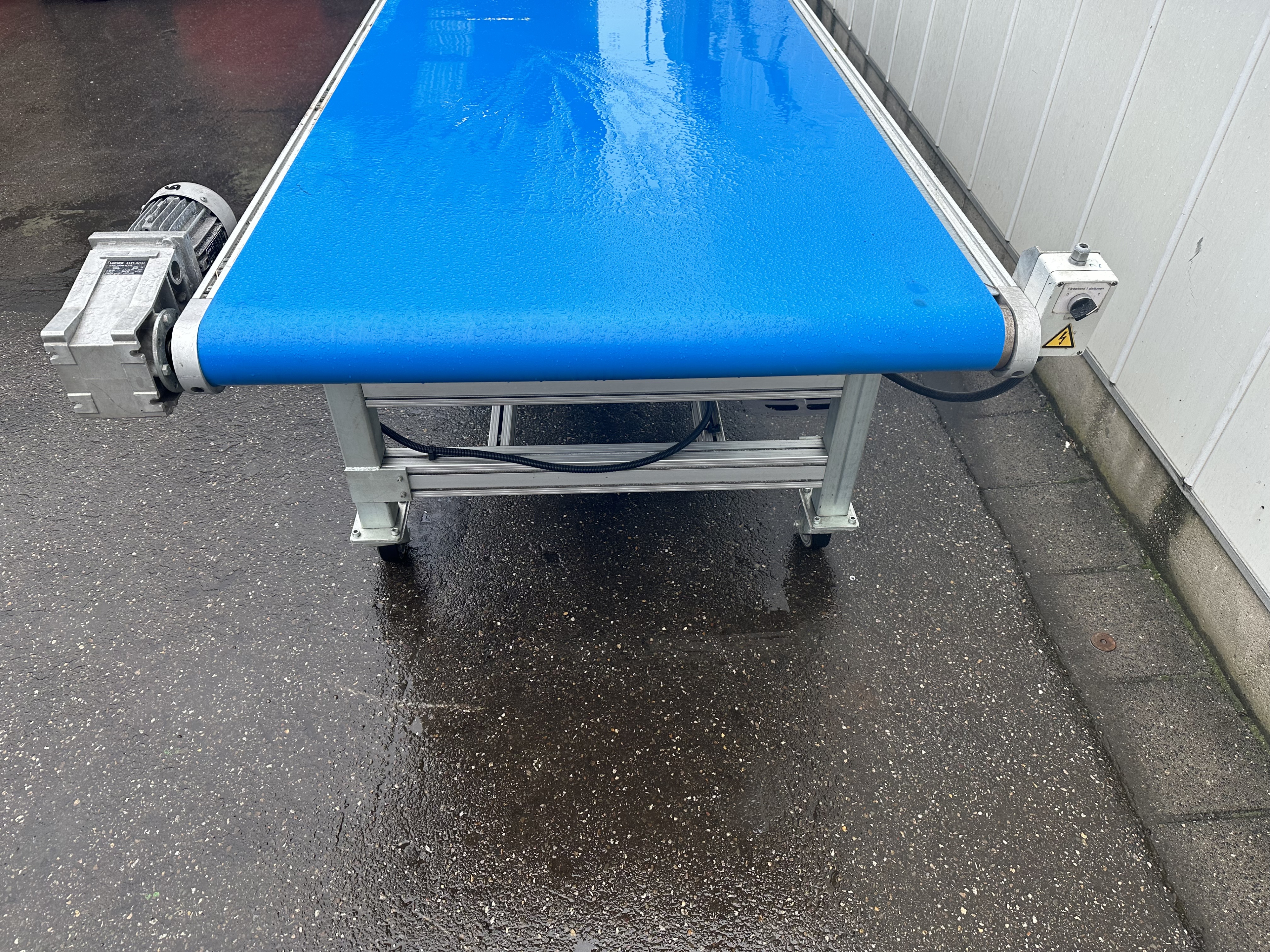 �������� Engel 410 � 100 ��