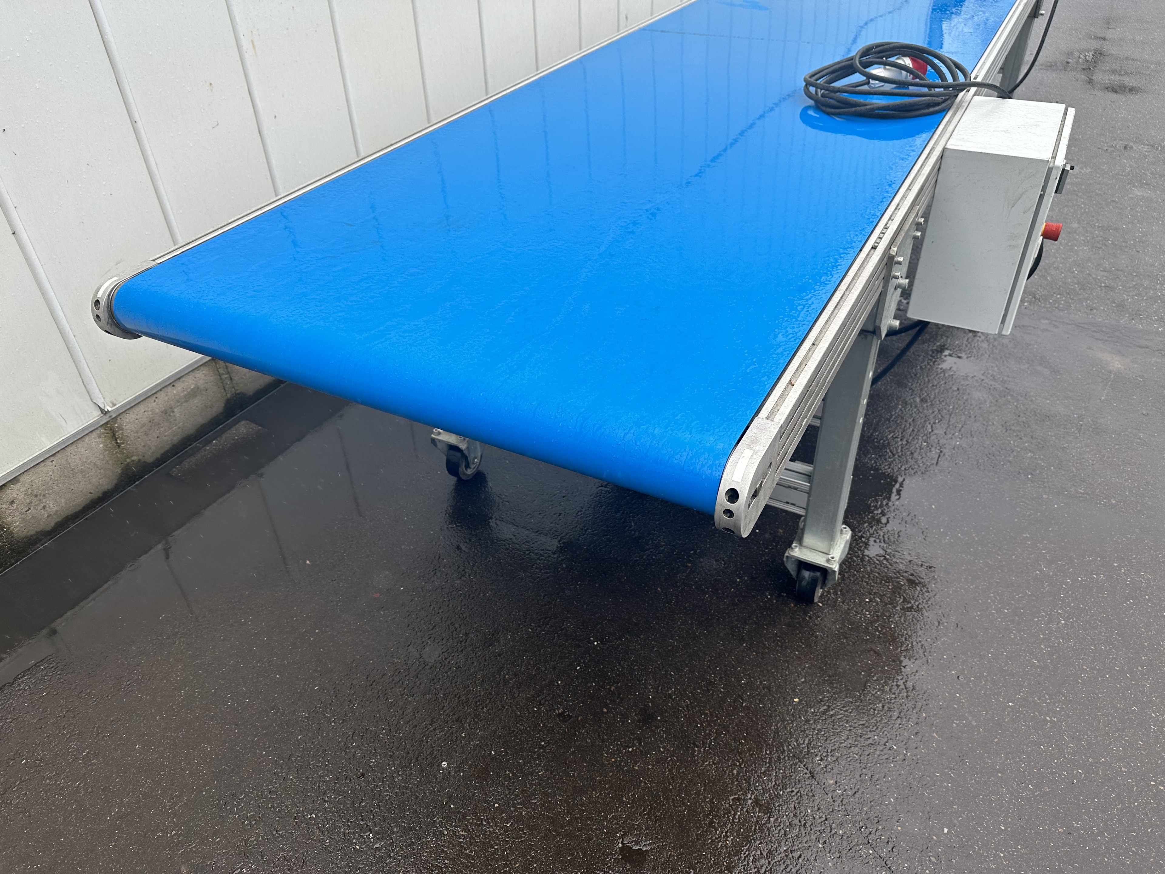 �������� Engel 410 � 100 ��